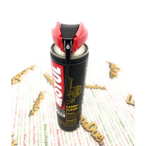 MOTUL CARBU CLEAN para la limpieza del carburador de la VESPA APE LAMBRETTA