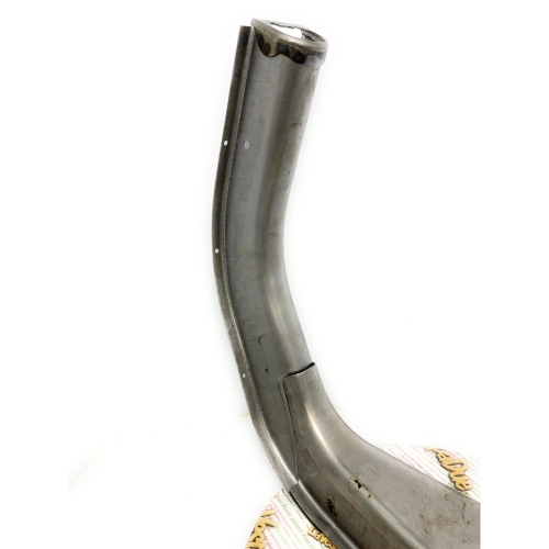 Mitteltunnel-Blech für Fußrastenabdeckung VESPA 80 125 150 200 PX T5 ab Baujahr 1984, italienisches Produkt