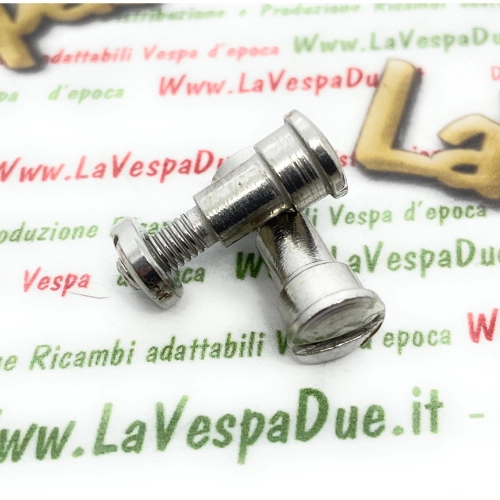 Zwei Schlitzschrauben zur Hebelbefestigung für VESPA 125 VNB3T und neuer, 150 VBA VBB, 150 GS VS5 GL, 160 GS VSB ro 014629, italienische Fertigung