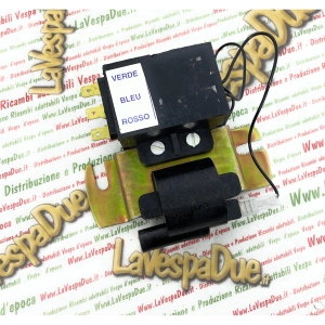 Unidad de control electrónico para fijación del chasis de la VESPA RALLY 200. Encendido ro 124697.