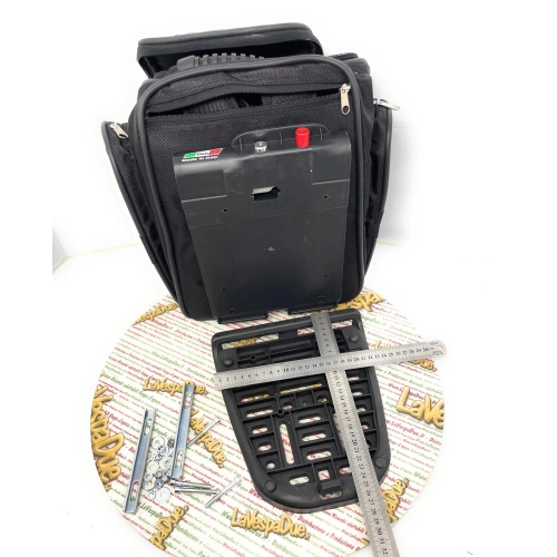 Maleta trasera Thunder Case para VESPA LAMBRETTA MOTO GUZZI MOTOM HONDA HARLEY DAVIDSON, completa con sistema de liberación rápida y llaves universales.
