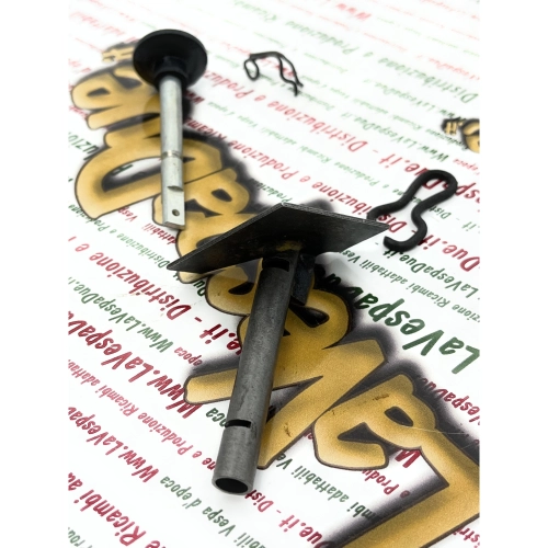 Komplettes Set zur Anschweißung der Anlasserstangenhalterung mit Federn und Spurstange an die Karosserie VESPA 80 125 150 200 PX T5 VNB VNA VNC VNL VNX VSC VSD VSX RALLY Italienisches Produkt