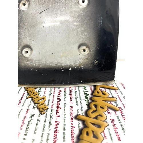 Used original Piaggio rear frame cover, stop light support, license plate holder for VESPA 125 150 200 COSA 2 ro 9172005