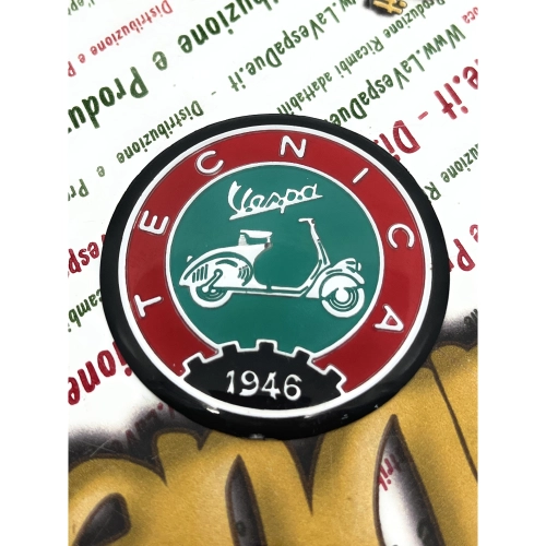 Ø 53 mm resin shield on aluminum base Vintage aluminum VESPA TECNICA 1946 red and green logo emblem to be applied on VESPA accessories with adhesive to be glued Ø 53 mm