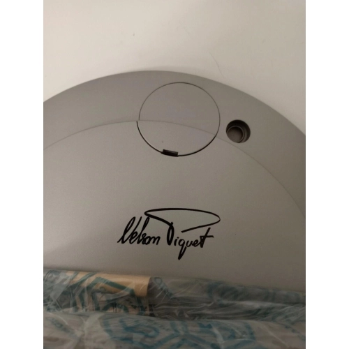 Originaler PIAGGIO-Becherdeckel, Lagerware NOS NELSON PIQUET für VESPA PX 125 T5 aus grauem Kunststoff, passend für Felgenmitte 446091.