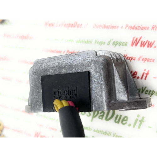 Regulador de voltaje original PIAGGIO para GILERA 50 BULLIT ro 942373 NOS (nuevo, sin usar, en stock)