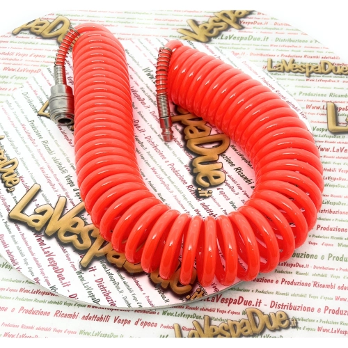8 m x 5 mm Druckluftschlauch mit 1/4"-Schnellkupplungen. Schnelle und einfache Kupplungen für Druckluftkompressoren und Druckluftpistolen für diverse Anwendungen. VESPA, APE, LAMBRETTA