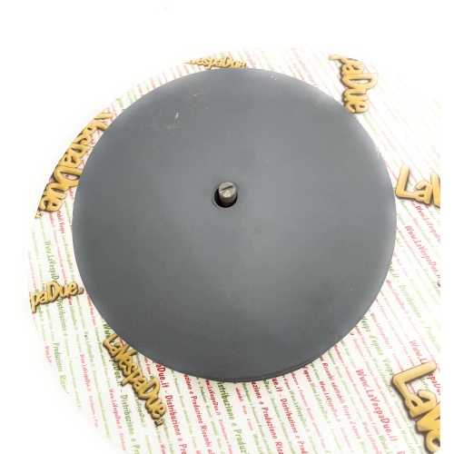 Additional reserve fuel tank suitable for VESPA with 8" wheel in the centre of the footboard with cap