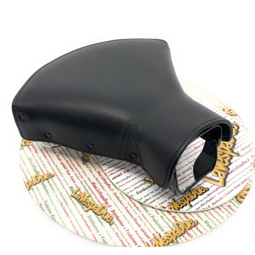 Asiento delantero completo con armazón y funda con placa A. REJNA para VESPA 98 125 de 1948 a 1950.