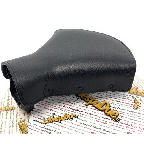Asiento delantero completo con armazón y funda con placa A. REJNA para VESPA 98 125 de 1948 a 1950.