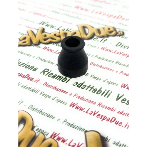 Insulating cap for cable exit from the engine, cable gland for coil VESPA 150 GS VS1T VS2T VS3T VS4T VS5T, connection of the electrical system from the frame to the low voltage socket exiting from the crankcase