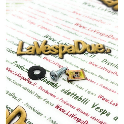 Schrauben- und Unterlegscheibensatz zur Befestigung der Lüfterabdeckung an der Zylinderkühlhaube für VESPA 50 90 125 NLR SPECIAL ET3 PRIMAVERA SS APE TL