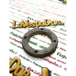 Tuerca anular del eje de la caja de cambios secundaria a la rueda con rosca izquierda VESPA 125 VM1 VM2 VN1 VN2 150 VL2 VL3 GL VB1 GS VS1 VS 2 3 4 5 APE 150 AB2 3 4 AC AE01 AE AD PENTARò APA1 APB1 APC