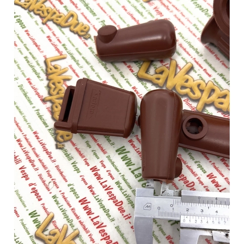 Brown rubber parts kit for VESPA 50 90 125 SPECIAL ET3 PRIMAVERA NLR grips shoes rubber brake pedal starter
