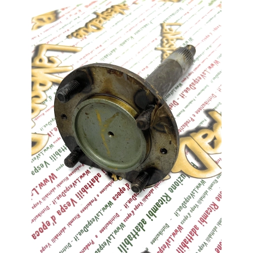 Eje con brida de fijación de rueda trasera para APE AB2T 14552 > AB3T AB4T AC1T AC2T (nuevo, sin usar, en stock)