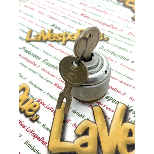 Key switch for APE PENTARO' without electric starter APA1T APB1T >2260 with 3 contacts complete with original PIAGGIO NOS HELLA key
