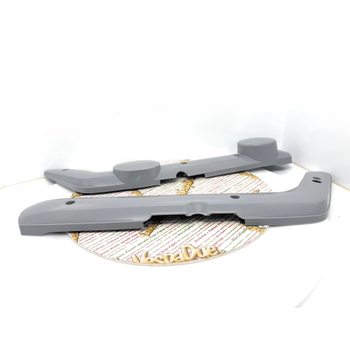 Paire de panneaux latéraux pour PIAGGIO 50 CIAO SC AVEC VARIATEUR, couleur grise