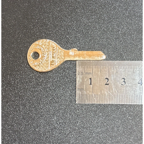 NEIMAN llave virgen para VESPA de 1960 en adelante, cerradura de baúl, cerradura de dirección y asiento 022770 080125 llave virgen APE LAMBRETTA PIAGGIO CIAO BRAVO SI BOXER