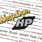 Scritta Targhetta HP bauletto nero stampata 3D per VESPA 50 125 HP 3 e 4 marce