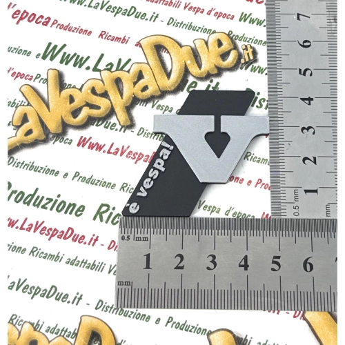 3D-gedrucktes schwarzes Topcase mit Vespa V-Kennzeichenaufschrift für VESPA 50 125 PK V