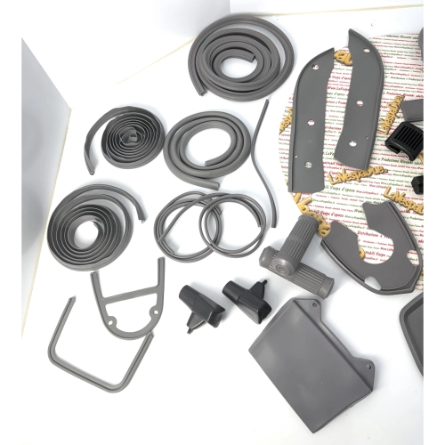 Gray rubber parts kit for restoration of LAMBRETTA 125 150 LI SPECIAL SX 175 TV 3° 200 TV SX