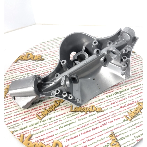 Unteres Lenkergehäuse LML für VESPA PX 80 125 150 200 PE ab Baujahr 1981 mit Trommelbremse vorne ro 563789 244255 2442555