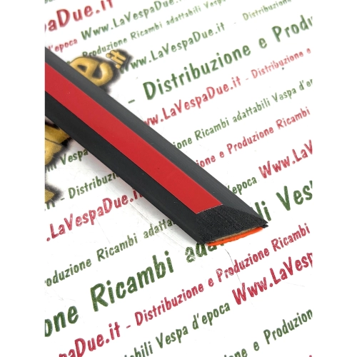 Red right trim for front mudguard for VESPA 50 PK XL RUSH from 1988 to 1989 V5X4T in rubber ro 248176