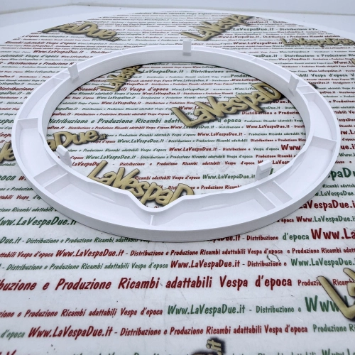 3D-gedruckter weißer Radmuttern-Abdeckring für VESPA 50 125 PK XL HP S FL AUTOMATICA PLURIMATIC RUSH N FL2 CARBON EFFECT – hervorragende Qualität und Widerstandsfähigkeit
