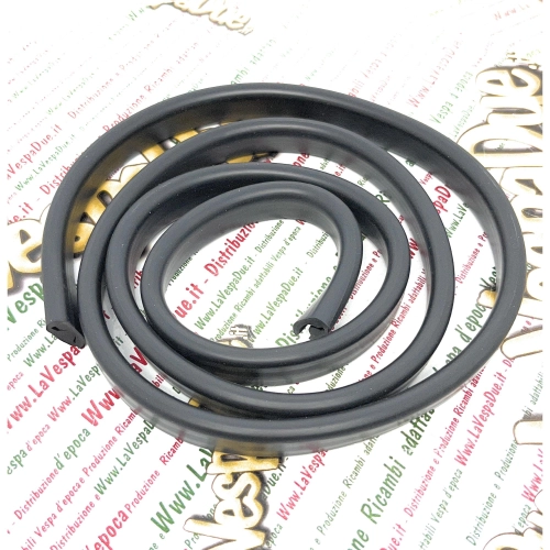 Black rubber shield edge for VESPA 50 80 125 PK S XL SS V5X1T V5X2T V5S1T V8X5T VMX1T VMX5T warehouse bottom shield profile