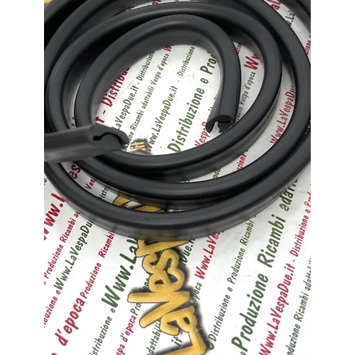 Black rubber shield edge for VESPA 50 80 125 PK S XL SS V5X1T V5X2T V5S1T V8X5T VMX1T VMX5T warehouse bottom shield profile
