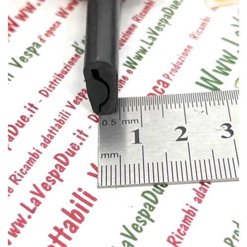 Black rubber shield edge for VESPA 50 80 125 PK S XL SS V5X1T V5X2T V5S1T V8X5T VMX1T VMX5T warehouse bottom shield profile