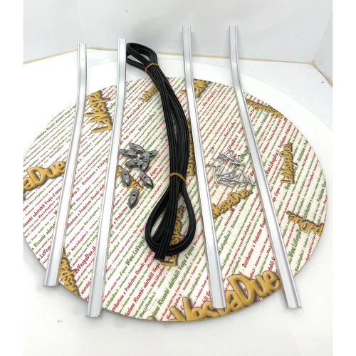 Set of floorboard strips for VESPA 125 NUOVA VMA1T from 1965 to 1967, complete with rubber ends and tips, Italian product