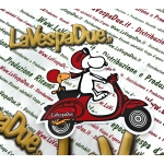 SNOOPY- und WOODSTOCK-Werbeaufkleber in einer VESPA, die nach rechts für VESPA APE LAMBRETTA Ape Vespa Vintage sucht.