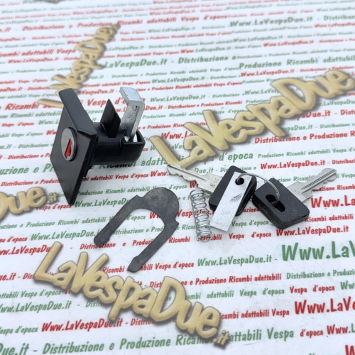 Black top box lock for VESPA PX 125 150 200 ARCOBALENO disc brake complete with spring and plate