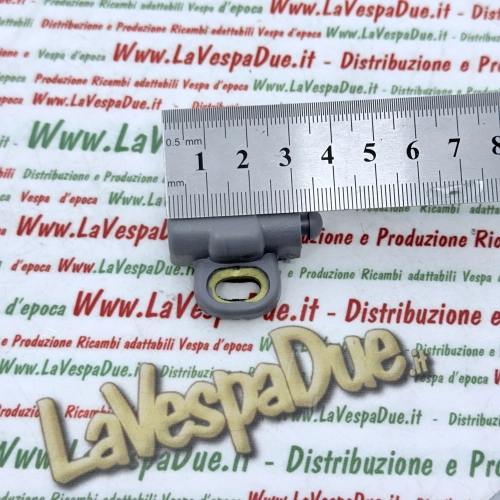 Botón pequeño gris NC para detener el pedal de freno de Vespa 125 VNB1 150 VBA VBB1 VGLA GL GS VS4 VS5 160 GS 180 SS ro 181637 093722
