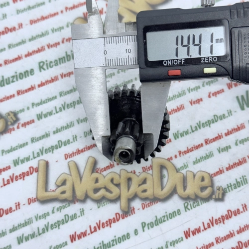 Duplo gear PIAGGIO 50 CIAO PORTER CT1T > 4974 doble Z 9 dientes rectos Z 29 dientes rectos Eje del buje trasero Variador de rueda ro 125804 eje tensor