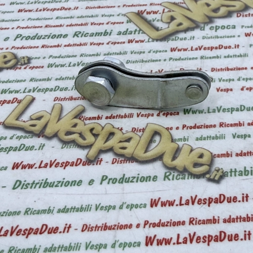 Kit de fixation pour câble de frein arrière (PE) vers pédale, complet en métal galvanisé, pour VESPA 125 VNB VNC1 VNL2 VNL3 150 GL VGLB VBA VBB VBC GS VS VLB 160 GS 180 SS 200 RALLY PX PE, référence 094779 154738.