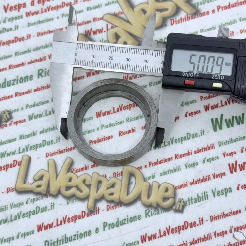 Bague de support de roulement d'essieu de roue VESPA 98 125 V98T V1T V15T V30 V33T VU1T VM VN 150 VL1 VL2 APE 125 A AB AC1T, écrou annulaire pour essieu de boîte de vitesses secondaire