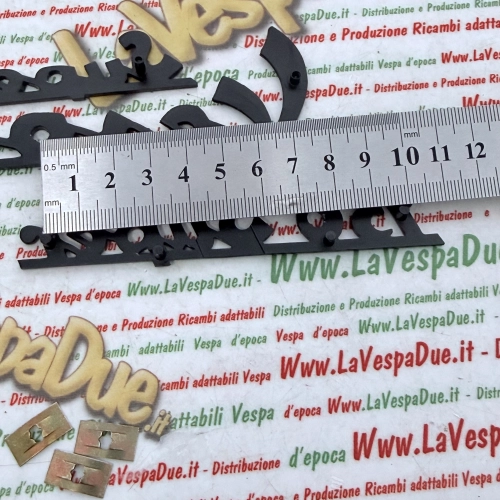 Satz mit 3 nachtblauen Schriftzugplatten für VESPA 150 SUPER VBC1T aus eloxiertem Aluminium, vorne und hinten, italienisches Produkt