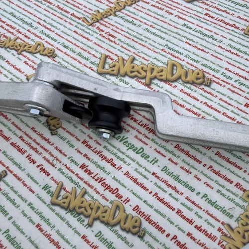 Herramienta de montaje de borde de escudo de aluminio VESPA 50 90 125 150 160 180 200 NLR SPECIAL SS ET3 PRIMAVERA VB1 VBB VBA VNB VNA SUPER SPORT SPRINT GT GTR GL GS TS RALLY PX PE todo buen tipo máquina de sujeción de borde sujeción de borde ro 003590-Y