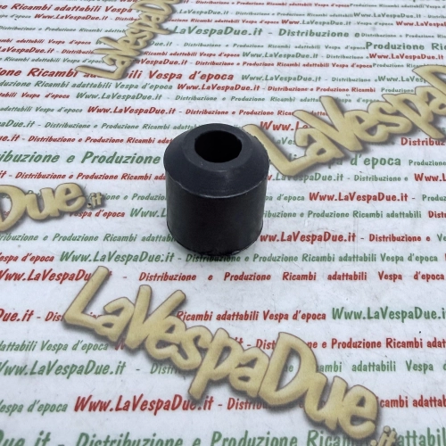 Amortiguador trasero Silent Block para el cárter del motor para VESPA 50 100 125 150 200 ro 040316 157103