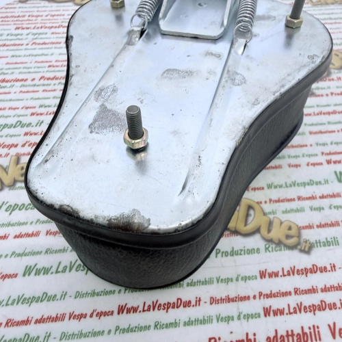 Asiento infantil plegable adicional para Vespa 50 90 125 NLR Special ET3 Primavera Elestart - No homologado - Solo para exhibición