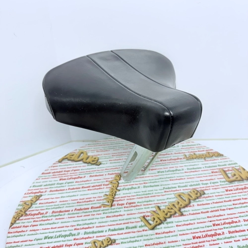 Selle avec support rectangulaire pour PIAGGIO 50 CIAO d'origine PIAGGIO, semelle avec fentes de réglage en hauteur et trous pour crochet de sac ou de casque