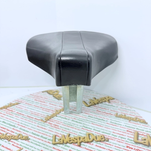 Selle avec support rectangulaire pour PIAGGIO 50 CIAO d'origine PIAGGIO, semelle avec fentes de réglage en hauteur et trous pour crochet de sac ou de casque