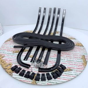Set of semi-gloss black footboard strips for VESPA 125 150 SUPER GTR GT TS SPRINT VELOCE 180 200 RALLY ro 610233M complete in soft aluminum with black strips and tips
